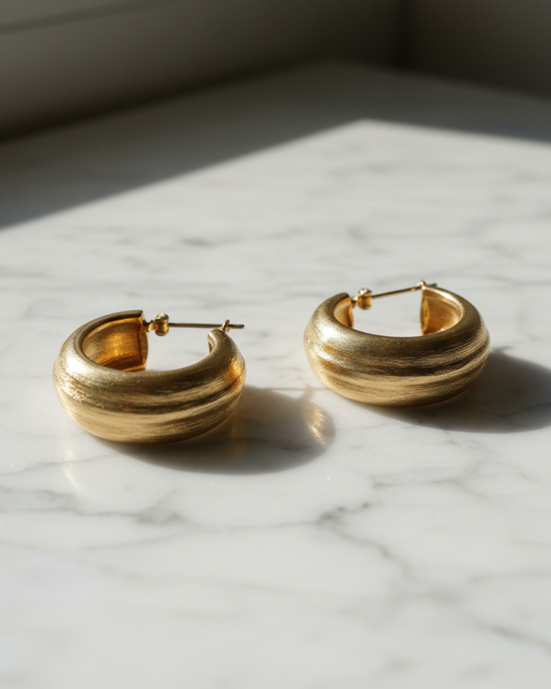 Redyoos Real Customer Story: Saying Goodbye to the Gold Hoops She Once Loved